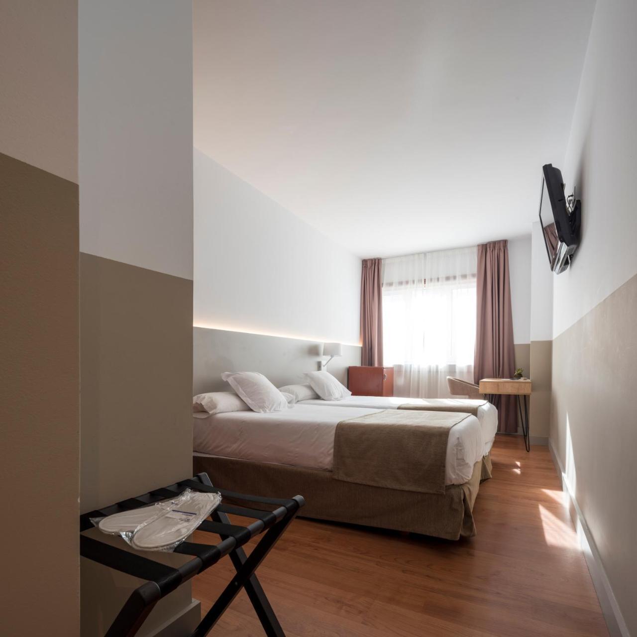 קנגס דה מוראסו Hotel Airinos 3* מראה חיצוני תמונה